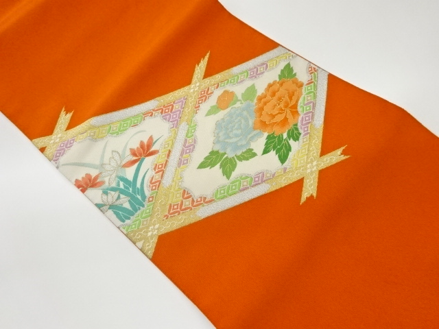 リサイクル　綴れ格天井に花・七宝模様織出し名古屋帯